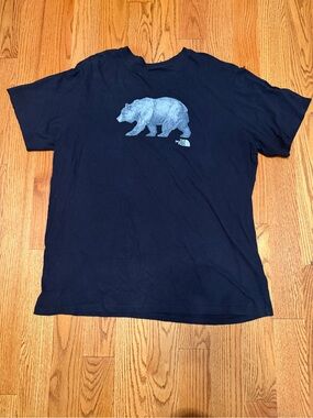 The North Face Black Men's Short Sleeve Bear Graphic Tee